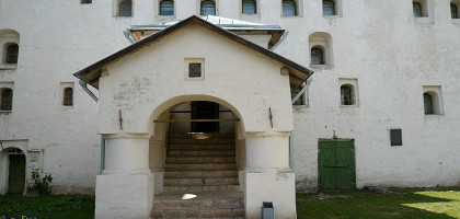 Палаты Поганкиных, вход