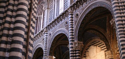 Внутреннее убранство сиенского собора, Италия