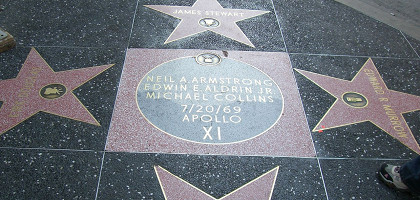 Аллея звезд Голливуда, знак Аполлона 11