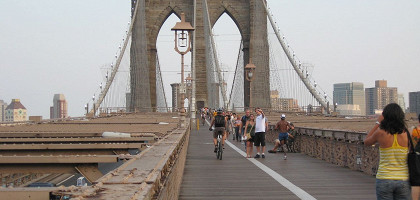 Бруклинский мост, пешеходная зона