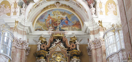 Внутри Кафедрального собора святого Иакова, Инсбрук