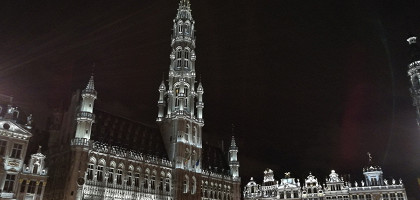 Городская ратуша ночью, Брюссель