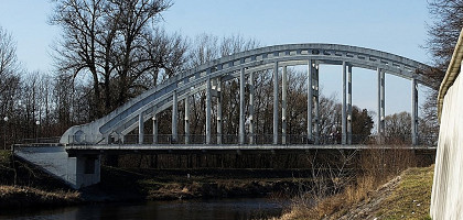 Мост через реку Олсе, Дарков