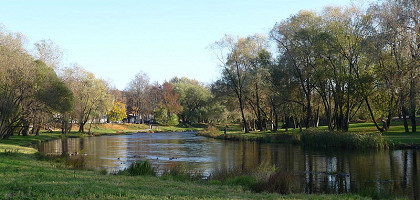 Река Пскова близ парка Куопио, Псков
