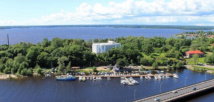Петровский парк в Выборге