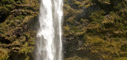 Водопад в Новой Зеландии