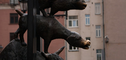 Памятник Бременским музыкантам в Риге, Латвия