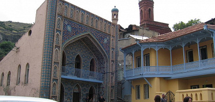 Пестрая баня в Тбилисси