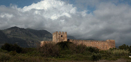 Замок Франгокастелло