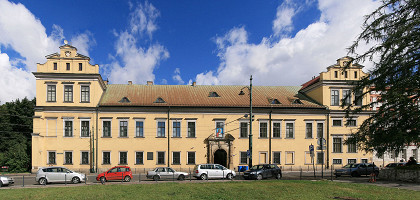 Дворец Епископа в Кракове
