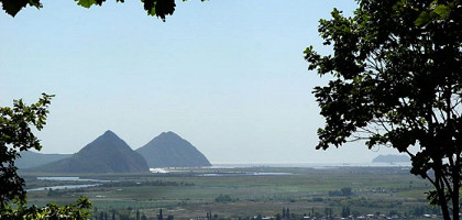Сопки Брат и Сестра, Находка Приморский край
