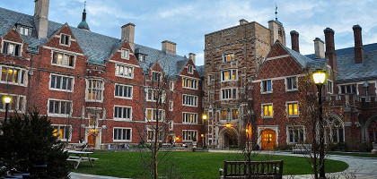 Йельский университет, Calhoun college
