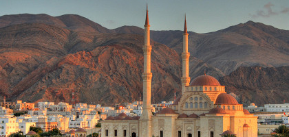 Красивый вид на мечеть Султана Кабуса, Маскат