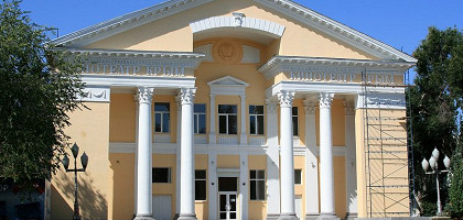 Кинотеатр Крым в Феодосии