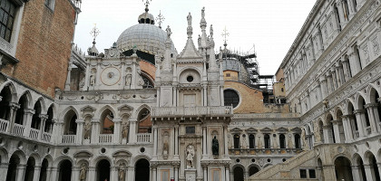 Вид на Дворец дожей в Венеции