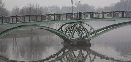 Украшение моста в Царицыно