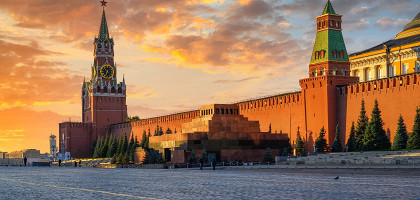 Спасская башня, Мавзолей, Московский Кремль и Красная площадь в Москве