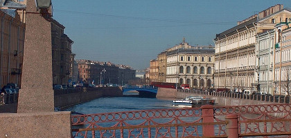 Санкт-Петербург, вид на Синий мост с Красного моста