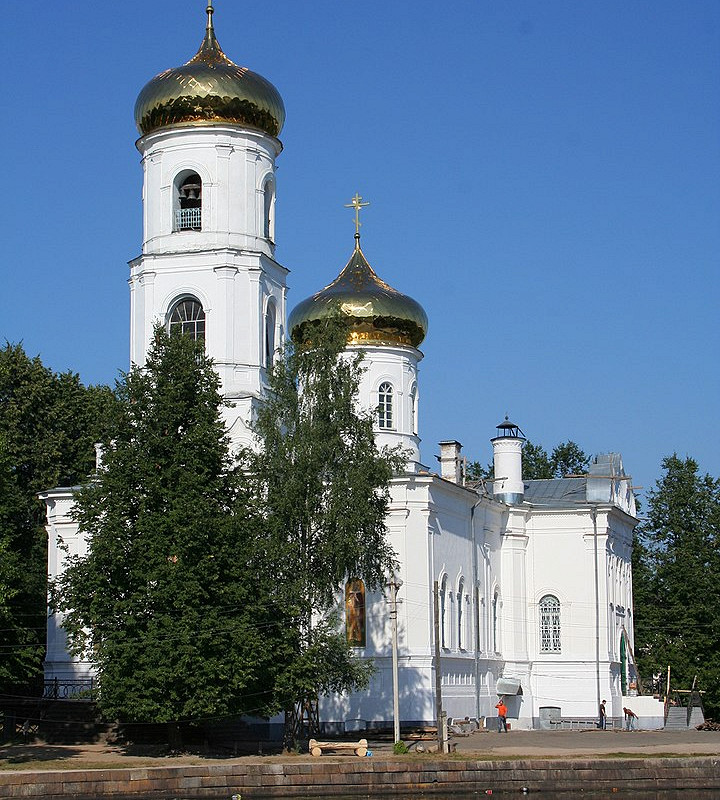 Храмы в вышнем волочке