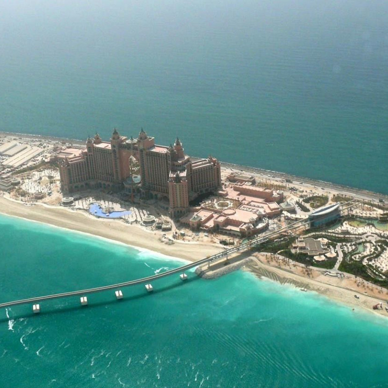Туристино дубай билеты. Туристино Дубай. Atlantis the Palm. Jumeirah heights Dubai. Verde Beach Dubai.