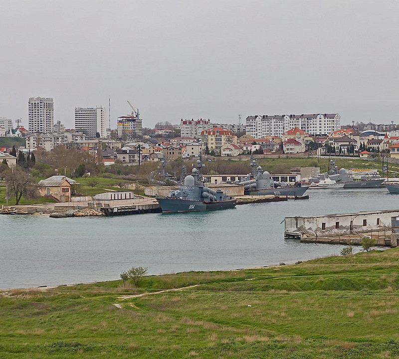 Бухта карантинная в севастополе фото