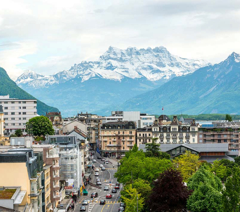 Курорты и города на озерах | Женева (Geneve) - по-немецки – Генф, по-французски – Женева