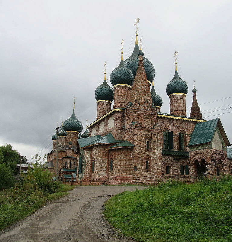 Храм Иоанна Златоуста в коровниках Ярославль