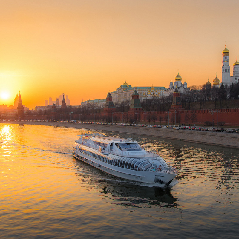 Рэдиссон прогулки по москве реке