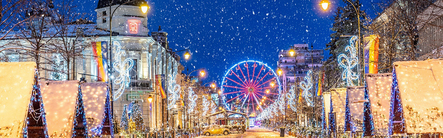 Зимний пейзаж в Яссах на Рождество, Румыния