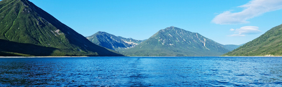 Вид на горы и воду, Сахалинская область