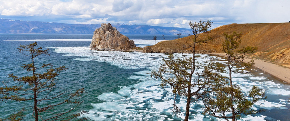 Журнал/Опасный айс-флоатинг на Байкале: отзыв о мокрых костюмах, недобросовестных организаторах и плохих фото