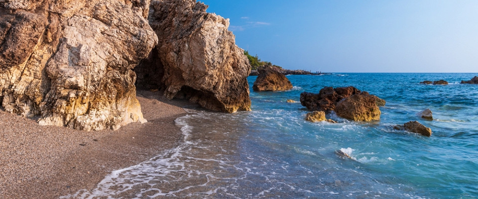 Журнал/25 минут в гору по жаре до пляжа: наш бюджетный отдых в Турции в конце августа