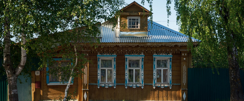 Журнал/А ко мне передом! 11 избушек, ставших модными отелями