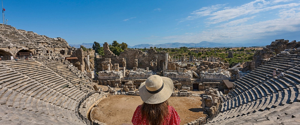 Журнал/Кошачий рай и следы Древней Греции: отзыв туриста о Сиде