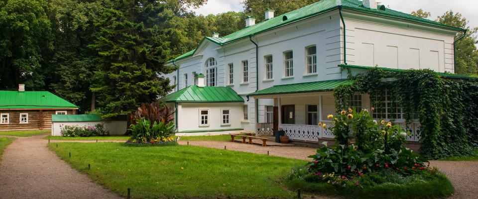 Журнал/Поместья художников, имения писателей, усадьбы вельмож, куда летом сложно попасть