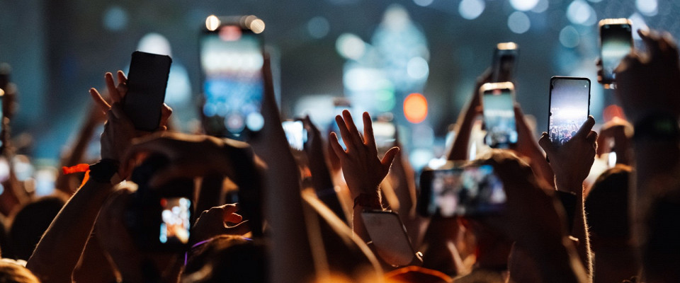 Журнал/K-pop: что это, феномен жанра и как южнокорейская музыка захватила мир