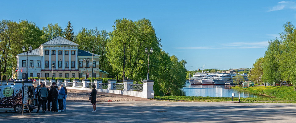 Журнал/Сыр, верблюд и змеиные шкуры: как превратить поездку в Углич в незабываемое приключение