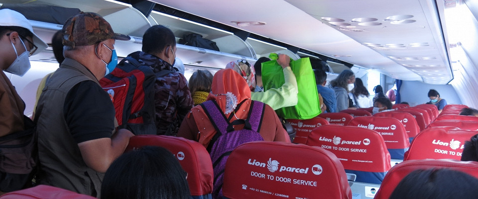 Журнал/Главные типажи пассажиров, которые раздражают весь самолет
