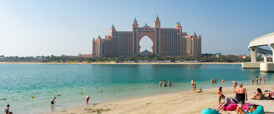 Журнал/10 лучших отелей Дубая по отзывам отдохнувших там туристов