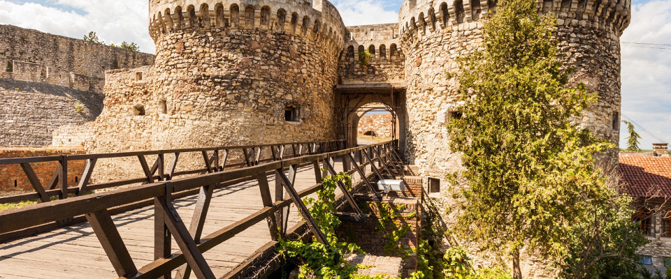 Журнал/Если можно не работать, в Сербии и не будут: отзыв о Белграде, в который не хочется возвращаться