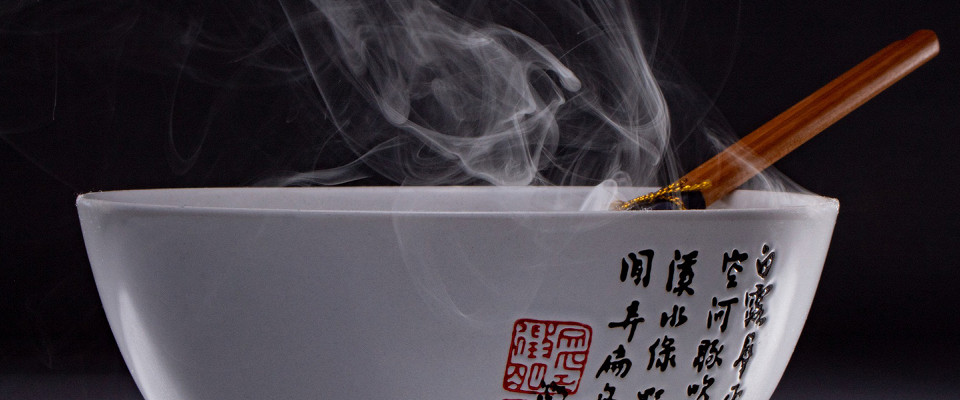 Журнал/Почему в Китае едят палочками и еще 18 удивительных фактов о куайцзы