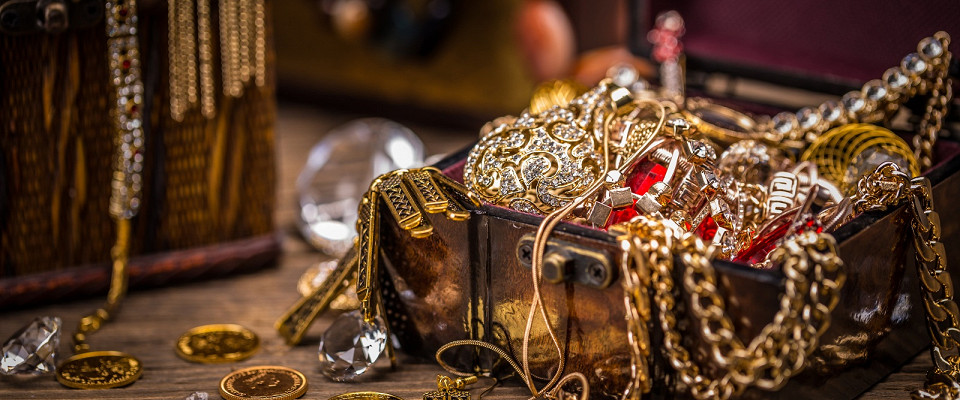 Журнал/Почему туристы ищут клады в замках Шотландии