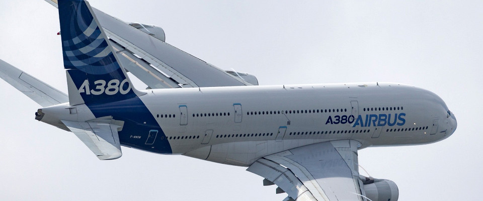 Журнал/Airbus A380: почему вам стоит полетать на этом громадном самолете