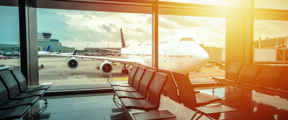 Журнал/Пересадка не враг: как сложные маршруты делают авиабилеты дешевле