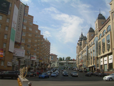 Одна из центральных улиц города