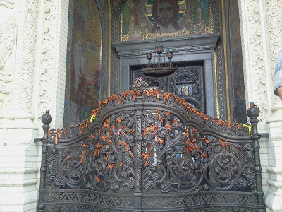 Ворота собора