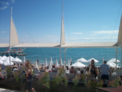 Море