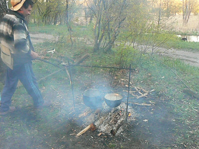 Вот она деревня, вот он край родной.