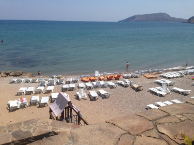 Пляж от эллинга