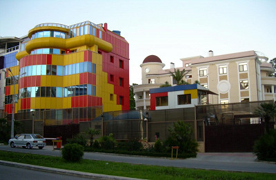 Дорога на центральный пляж